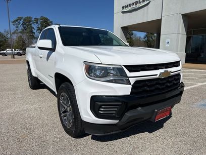 Used 2021 Chevrolet Colorado W/T w/ Custom Special Edition