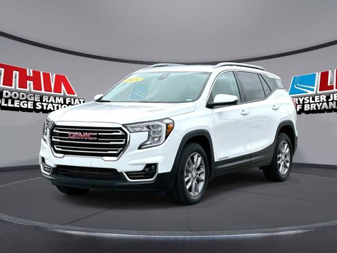 Used 2024 GMC Terrain SLT AWD/4WD image 1