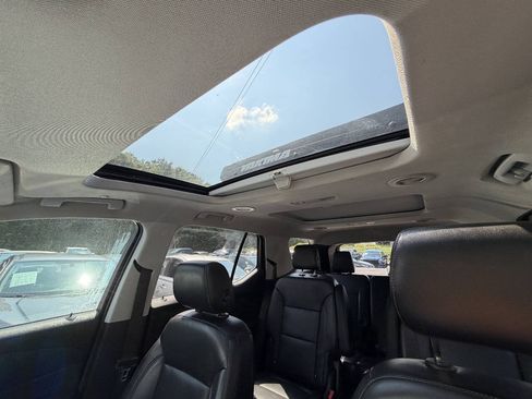 Used 2018 Chevrolet Traverse LT AWD/4WD image 28