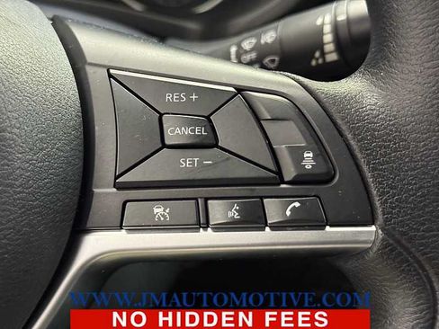Used 2024 Nissan Sentra SV FWD image 37