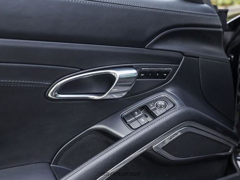 Used 2014 Porsche 911 Turbo S image 57