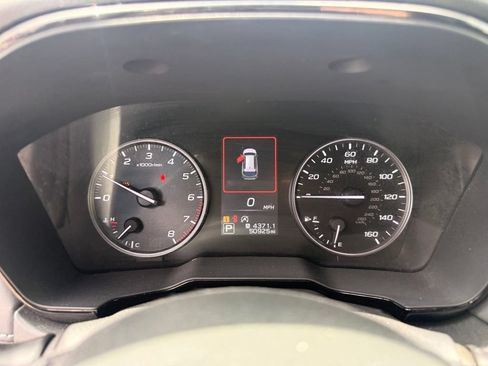 Used 2024 Subaru Outback Premium AWD/4WD image 22