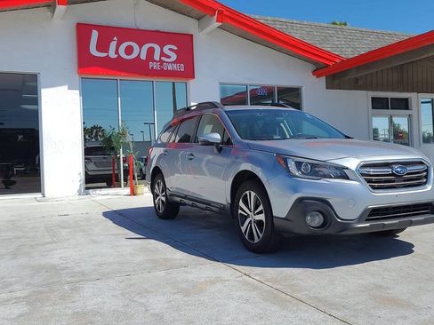Used 2019 Subaru Outback 2.5i Limited AWD/4WD image 2