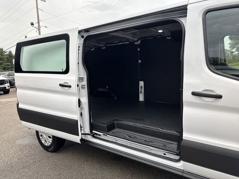 New 2025 Ford Transit 250 Low Roof w/ Exterior Upgrade Package RWD image 21