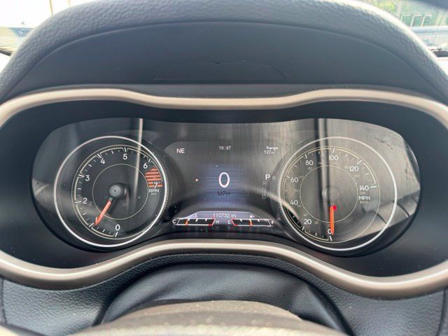 Used 2016 Jeep Cherokee Limited AWD/4WD image 30