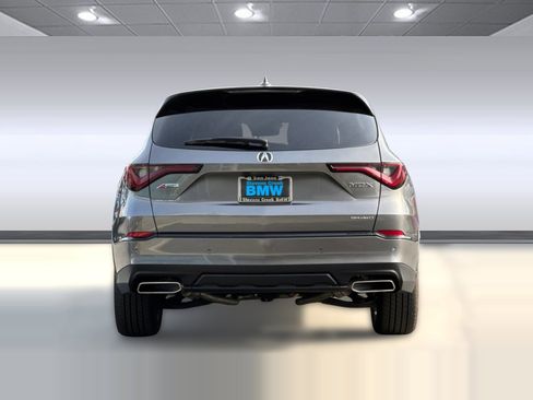 Used 2023 Acura MDX A-Spec image 9
