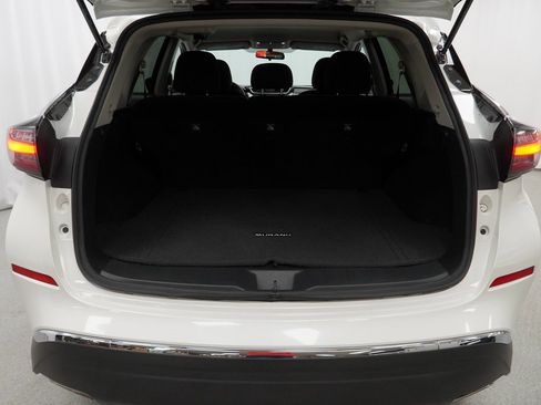 Used 2020 Nissan Murano S image 44