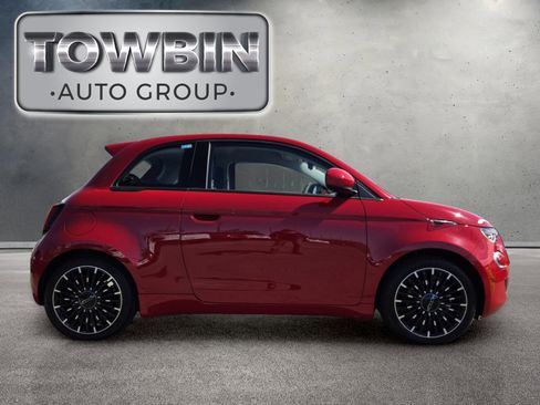 Used 2024 FIAT 500 e (RED) FWD image 3