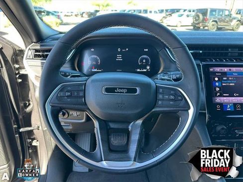 Certified 2025 Jeep Grand Cherokee Limited image 23