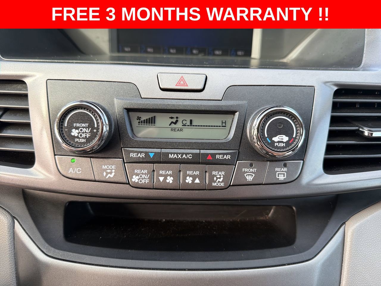 Used 2014 Honda Odyssey LX image 19
