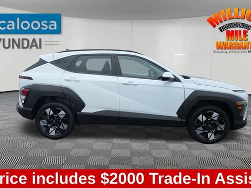 Used 2024 Hyundai Kona SEL w/ Convenience Package AWD/4WD image 9