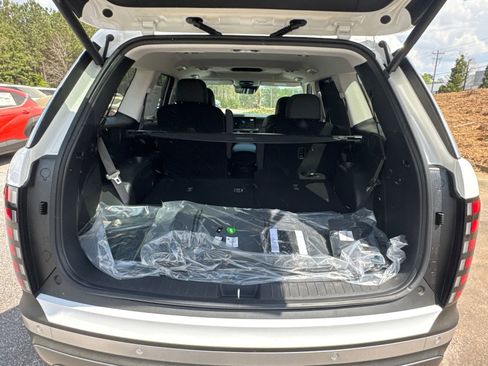 New 2026 Hyundai Palisade SEL Premium FWD image 19
