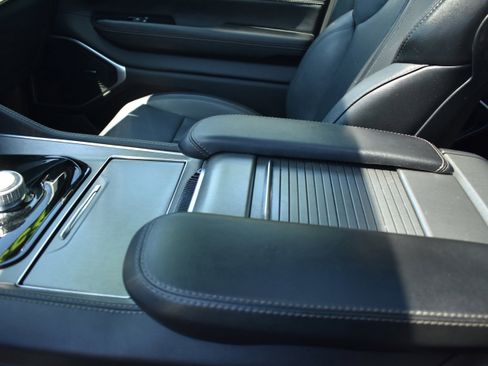 Used 2024 Jeep Wagoneer Series II AWD/4WD image 25