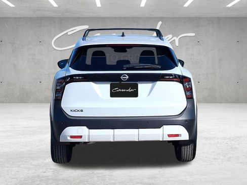 New 2026 Nissan Kicks SV w/ Cold Weather Package FWD image 16