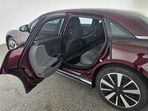 Used 2023 Lucid Air Touring AWD/4WD image 16
