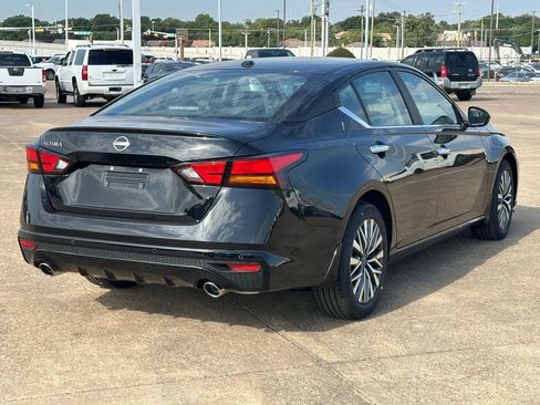 New 2026 Nissan Altima 2.5 SV AWD/4WD image 4