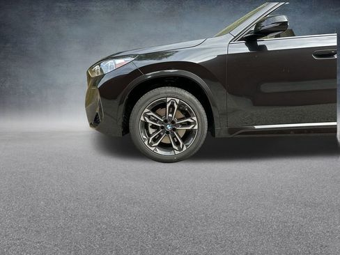 New 2026 BMW X1 xDrive28i w/ M Sport Package AWD/4WD image 12