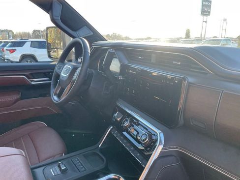 New 2026 GMC Sierra 3500 Denali Ultimate image 30