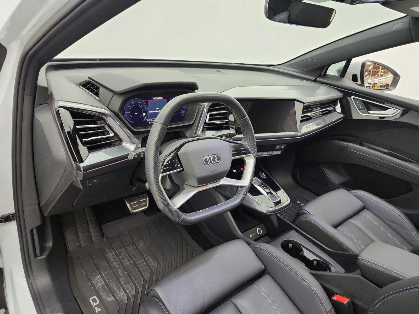 Used 2024 Audi Q4 e-tron Premium Plus AWD/4WD image 9