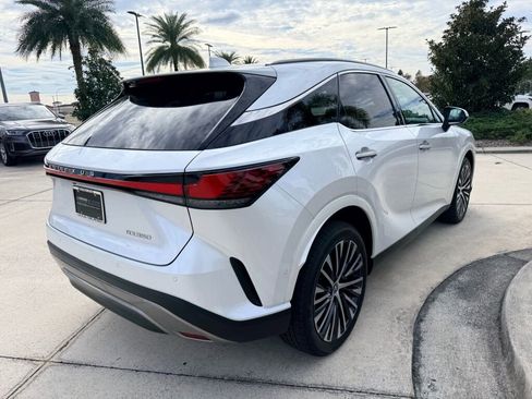 Used 2024 Lexus RX 350 FWD image 3