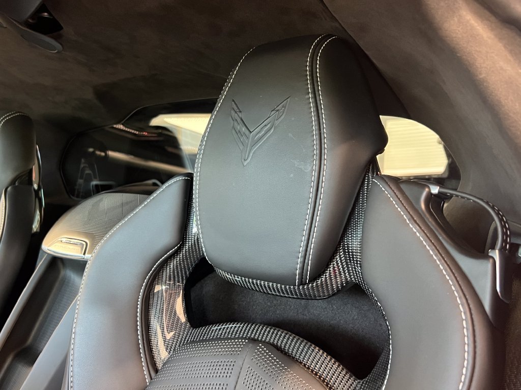 Used 2025 Chevrolet Corvette Stingray Premium Cpe w/ 3LT RWD image 10