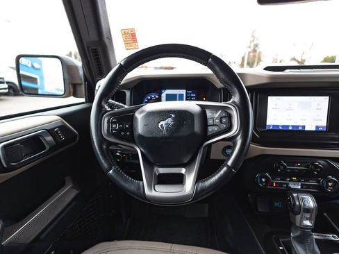 Used 2021 Ford Bronco Wildtrak image 31