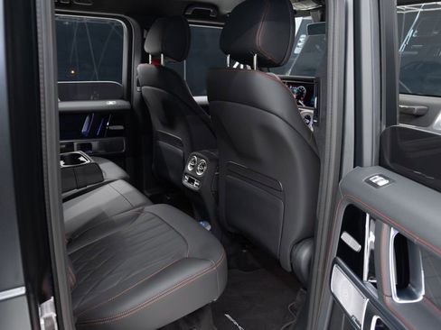Used 2025 Mercedes-Benz G 63 AMG 4MATIC image 37