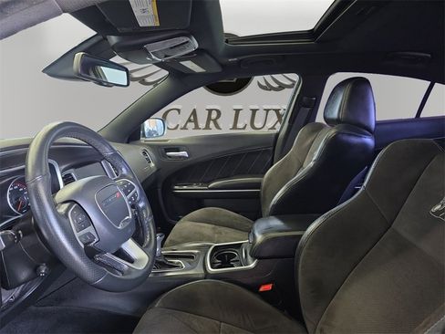 Used 2017 Dodge Charger R/T Scat Pack w/ Technology Group image 9