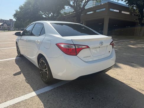 Used 2015 Toyota Corolla S FWD image 4