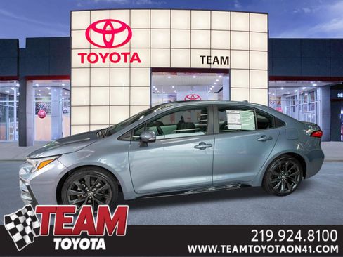 Used 2024 Toyota Corolla SE w/ SE Premium Package FWD image 1
