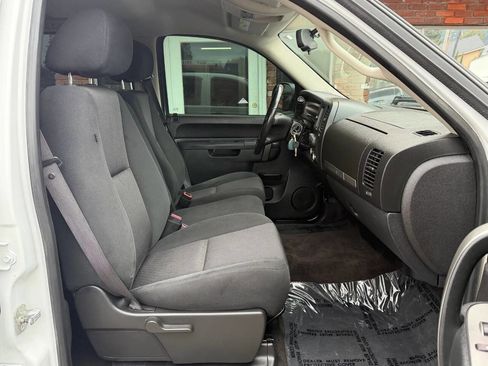 Used 2011 GMC Sierra 1500 SLE image 11