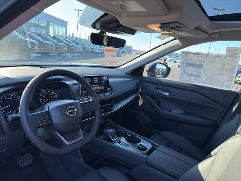 New 2026 Nissan Rogue SV image 25