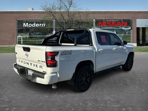 Certified 2023 Nissan Frontier SV w/ Midnight Edition Package image 4