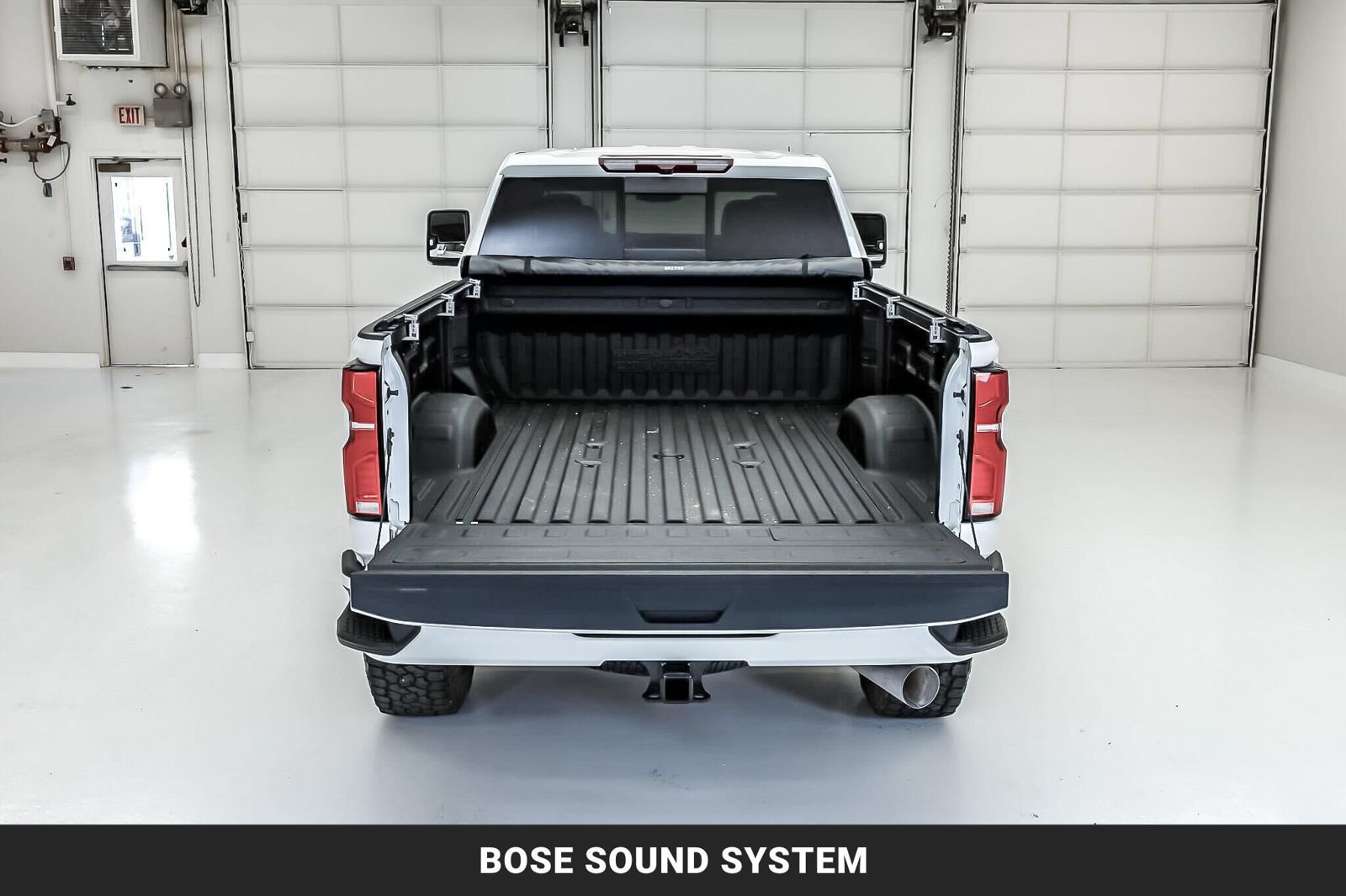Used 2024 Chevrolet Silverado 2500 High Country w/ Max Trailering Package AWD/4WD image 8