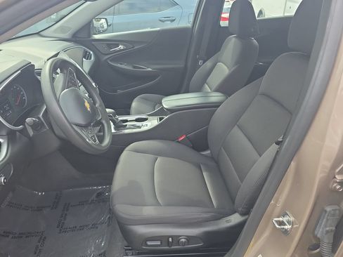 Used 2023 Chevrolet Malibu LT FWD image 8