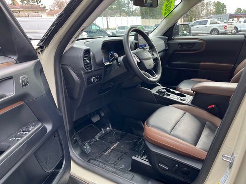 Used 2024 Ford Bronco Sport Badlands w/ Premium Package AWD/4WD image 9