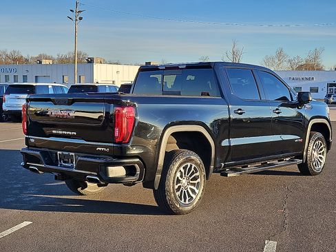 Used 2019 GMC Sierra 1500 AT4 w/ AT4 Premium Package image 5