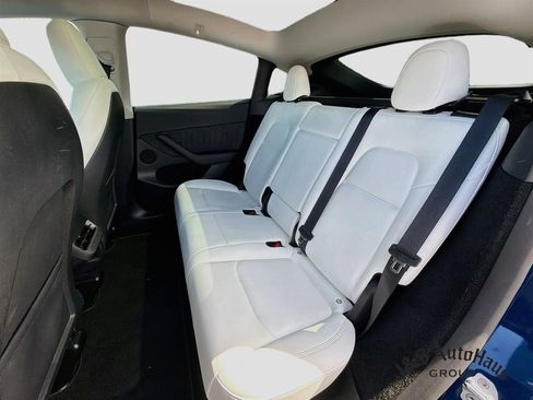 Used 2023 Tesla Model Y Long Range AWD/4WD image 27