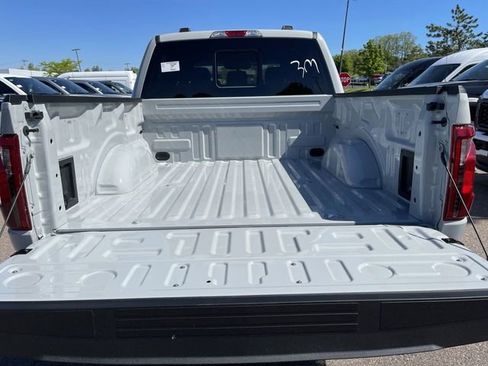 New 2026 Ford F150 XLT w/ Equipment Group 302A MID AWD/4WD image 24