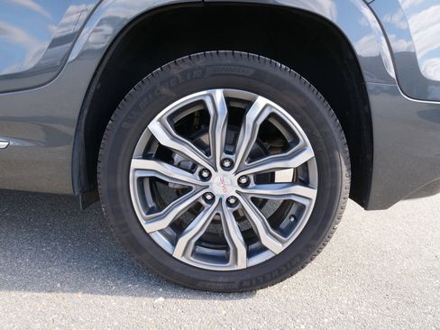 Used 2019 GMC Terrain Denali w/ Advanced Safety Package image 12
