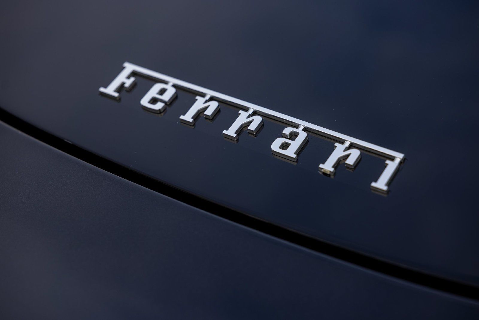 Used 2022 Ferrari Roma RWD image 31