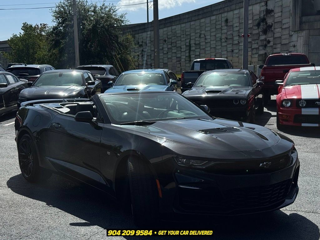Used 2019 Chevrolet Camaro SS RWD image 10