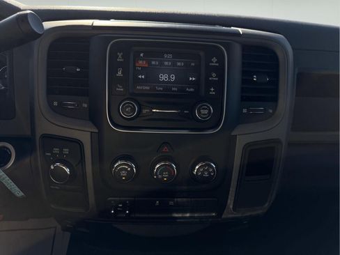 Used 2013 RAM 1500 Express AWD/4WD image 25