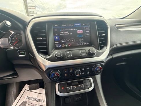 Used 2023 GMC Acadia SLT FWD image 20