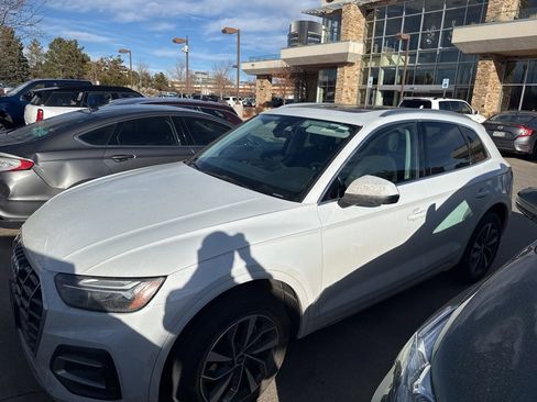 Used 2021 Audi Q5 2.0T Premium image 1