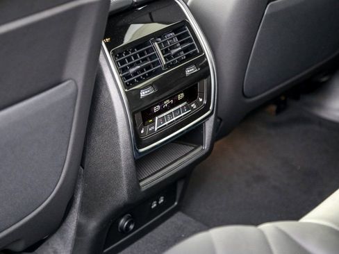 New 2026 BMW X7 xDrive40i image 24