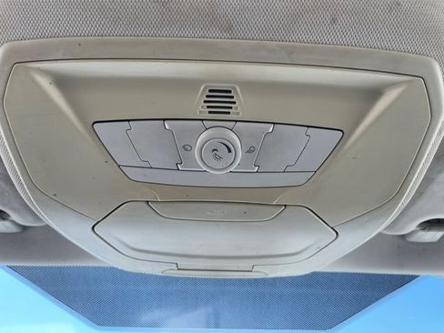 Used 2012 Ford Focus SEL FWD image 26