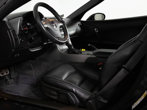 Used 2007 Chevrolet Corvette Coupe image 17