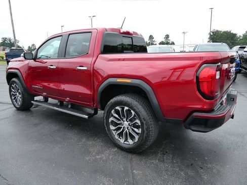 Certified 2025 GMC Canyon Denali AWD/4WD image 8