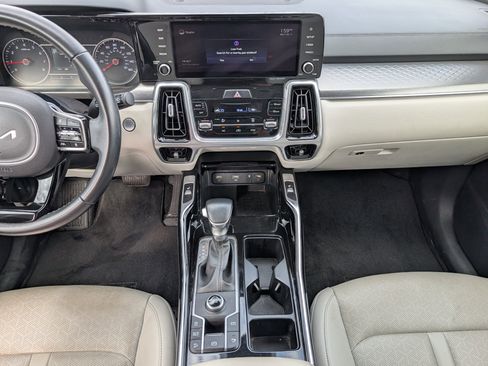 Used 2022 Kia Sorento SX image 7